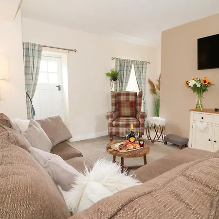 Loft Cottage, Bedale *